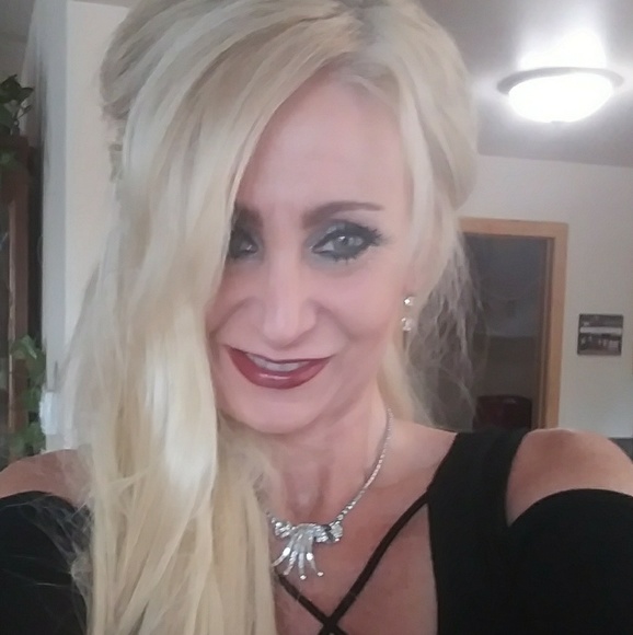 Meet your Posher, Calamity - Picture 1 of 1